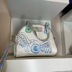 Von Dutch bowling bag